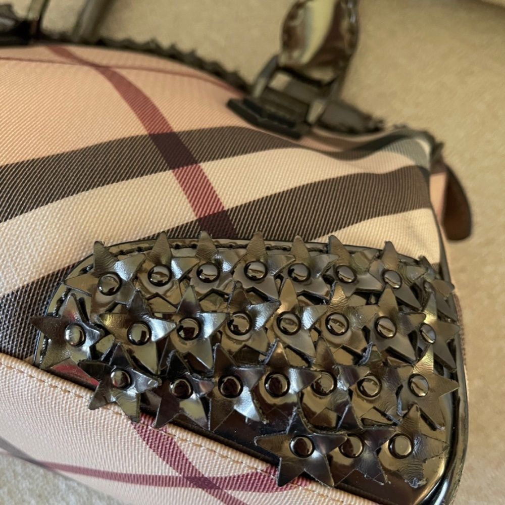 Burberry Supernova Check Studded Stars Small Chester Bowling Bag - Picture 5 of 10